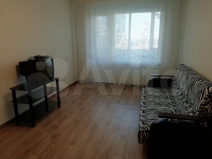 1-к. квартира, 32 м², 4/9 эт.