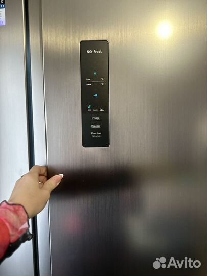 Холодильник новый