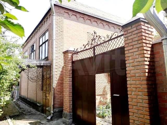 Дом 315 м² на участке 5 сот.