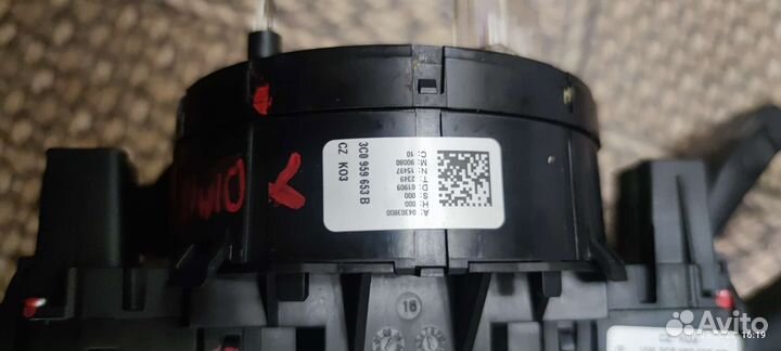 Блок подрулевых переключателей Passat b6