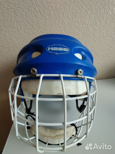 Шлем хоккейный детский бу