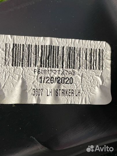 Пластик салона Jeep Wrangler JL 2020 6MM77TX7AB