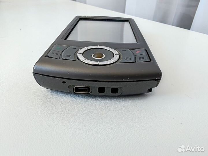 HTC P3300