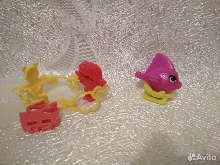 Игрушки из киндер для девочек. Колечки, браслеты