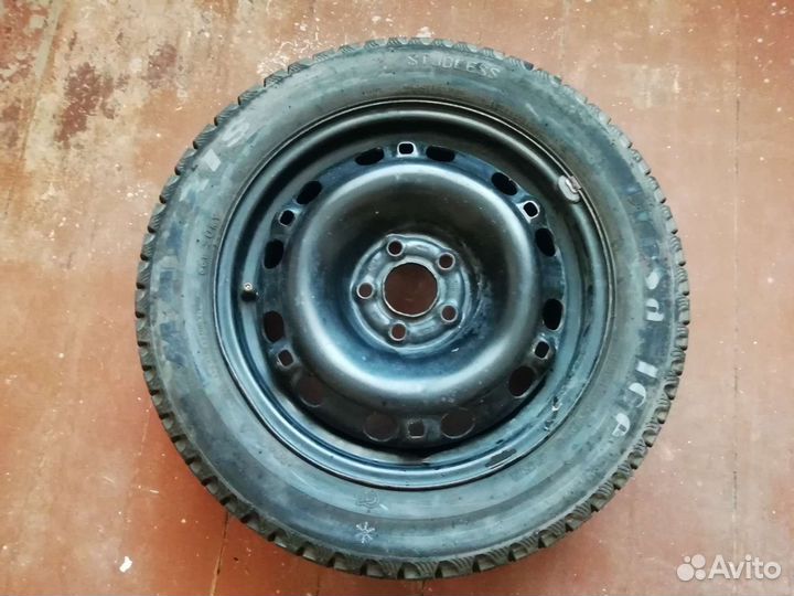 Колесо на volkswagen r15 1шт