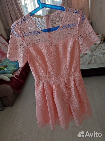 Платье женское