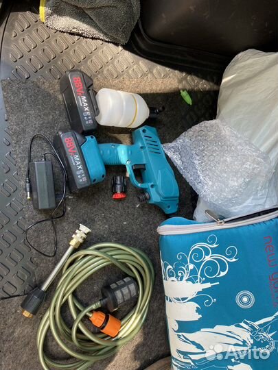 Аккумуляторная мини мойка