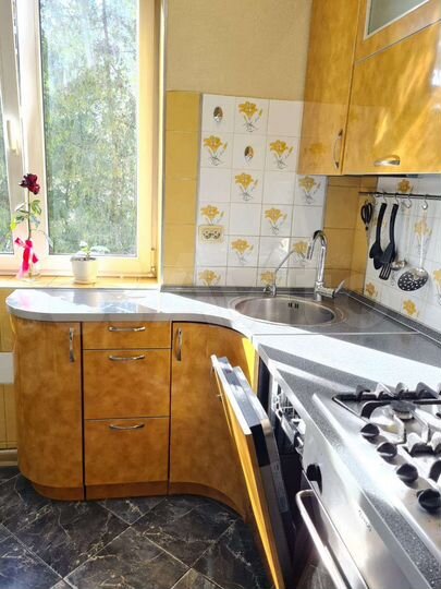 3-к. квартира, 82,4 м², 2/3 эт.