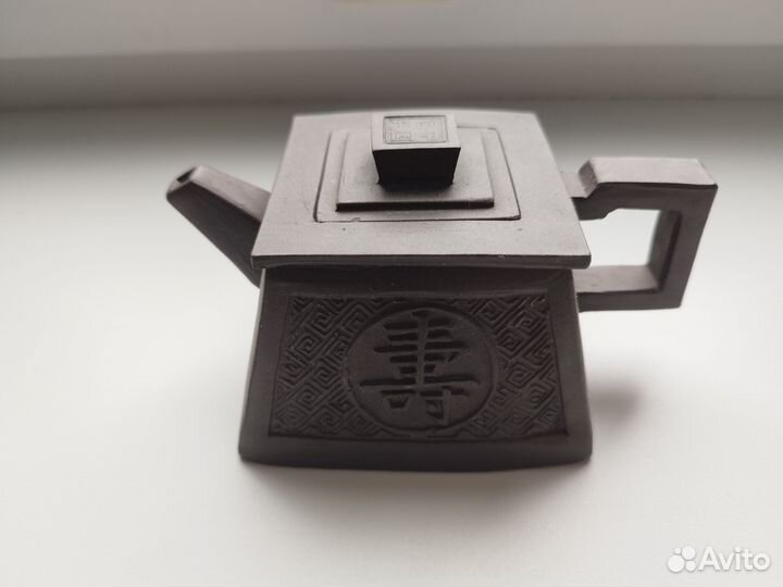 Китайский глиняный чайник