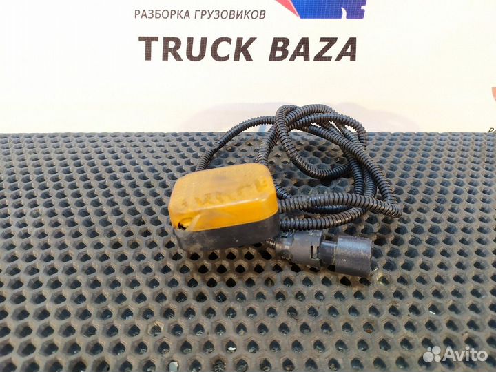 81252606105 Габарит боковой Man L2000