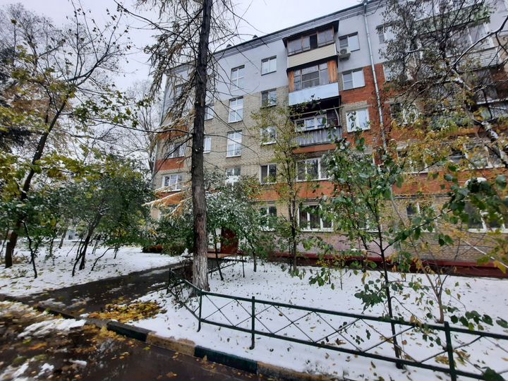 2-к. квартира, 41,8 м², 1/5 эт.