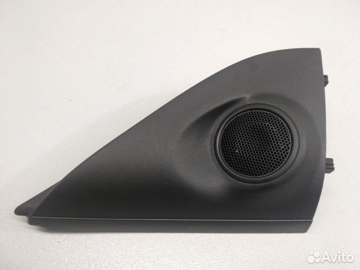 Накладка зеркало передняя левая Mitsubishi