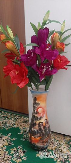 Букет цветы с вазой