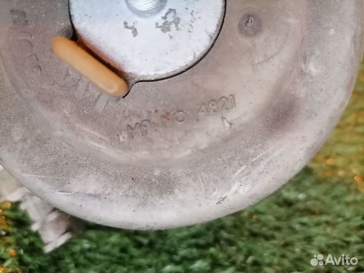 Опора двигателя (подушка двс) левая 8E0199379AC Au