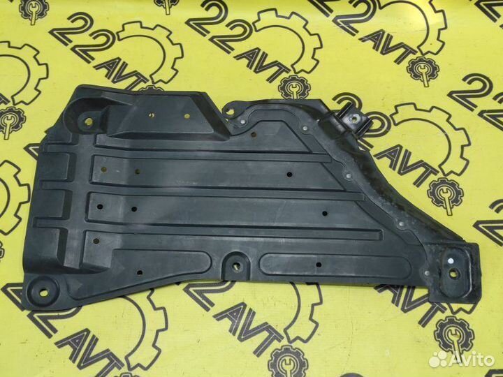 Защита днища кузова левая Infiniti Fx35 S50 VQ35DE