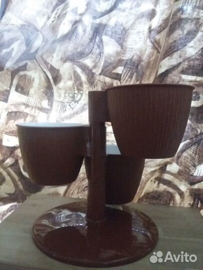 Подставка для цветов на подоконник