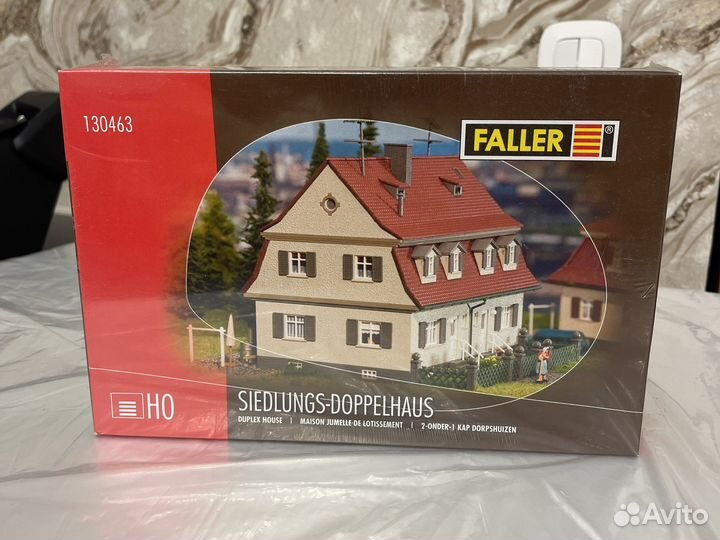 Модель коттеджа 1/87