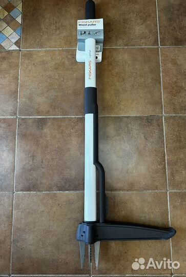 Удалитель сорняков fiskars SmartFit