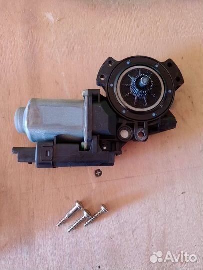 Стеклоподъёмник Kia