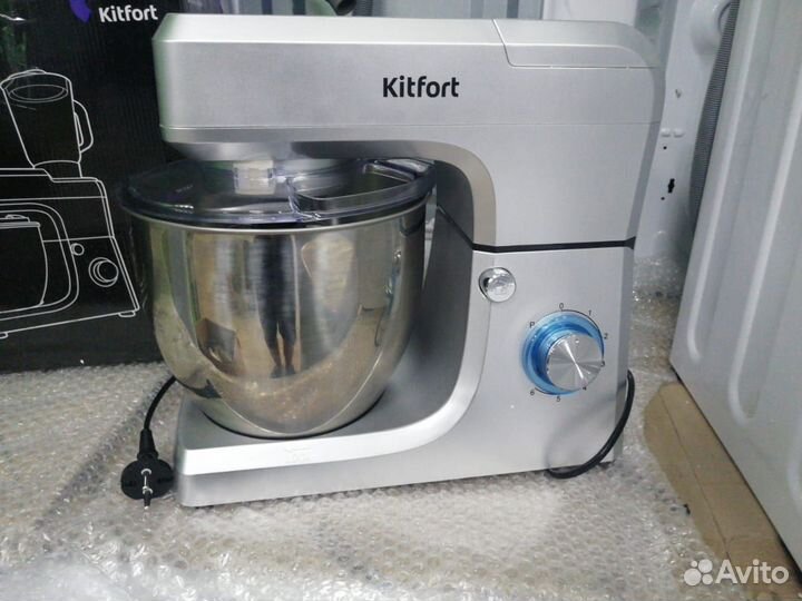 Кухонный комбайн Kitfort KT-1339