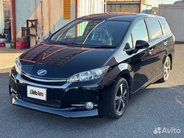 Toyota Wish 1.8 CVT, 2017, 48 800 км