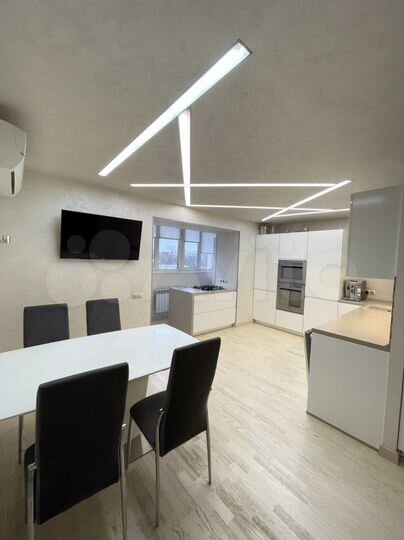 4-к. квартира, 152,7 м², 5/10 эт.