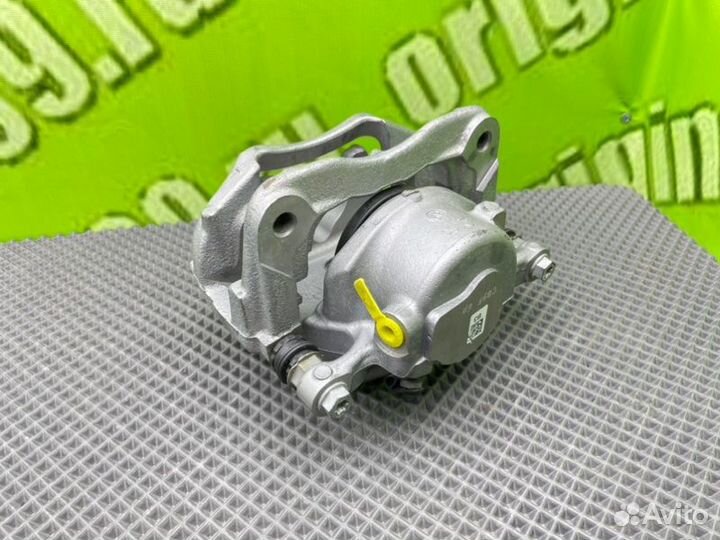 Суппорт передний левый Bmw X4 G02 B47D20 xdrive