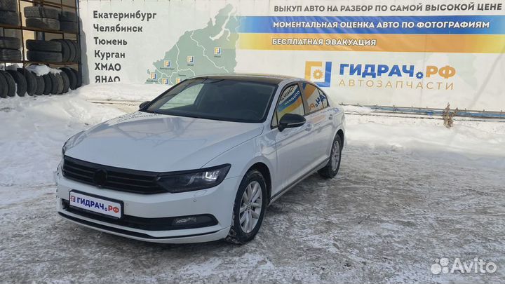 Подушка безопасности боковая (шторка) правая Volks