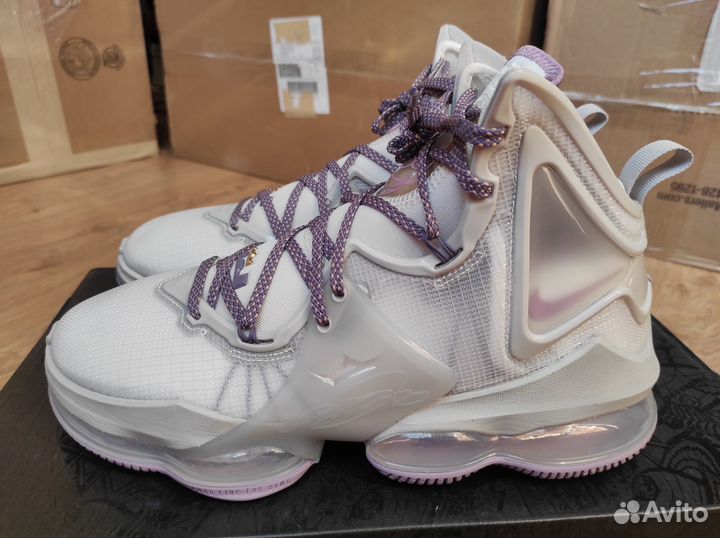 Оригинал кроссовки баскетбольные Nike Lebron 19