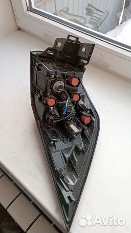 Фонарь задний левый Toyota Rav 4 Xa 50