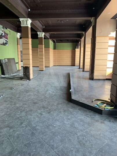 Торговая площадь, 400 м²