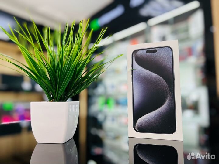 iPhone 15 Pro, 256 ГБ