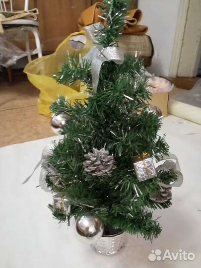 Елка искусственная в горшочке