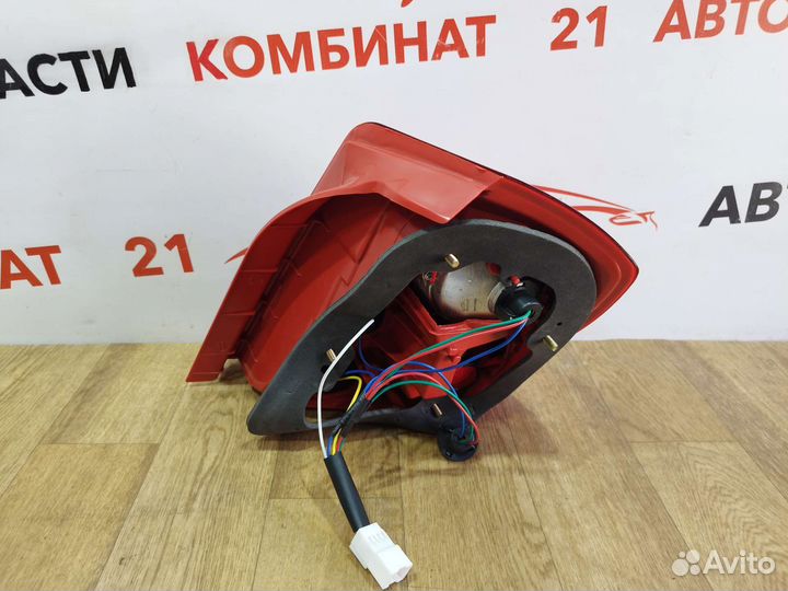 Фонарь задний левый Chevrolet Lacetti седан