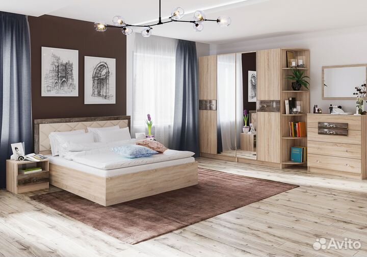 Зеркало в рамке