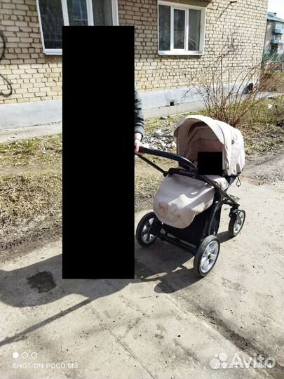 Прогулочная коляска