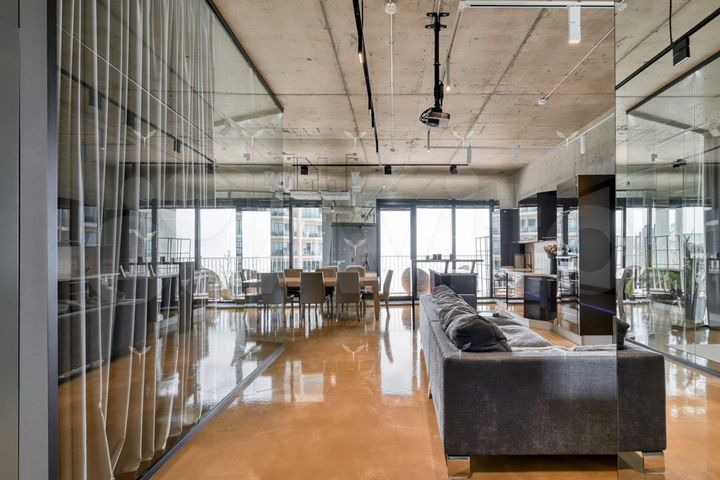 2-к. апартаменты, 93 м², 2/26 эт.