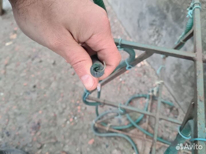 Елка металлическая