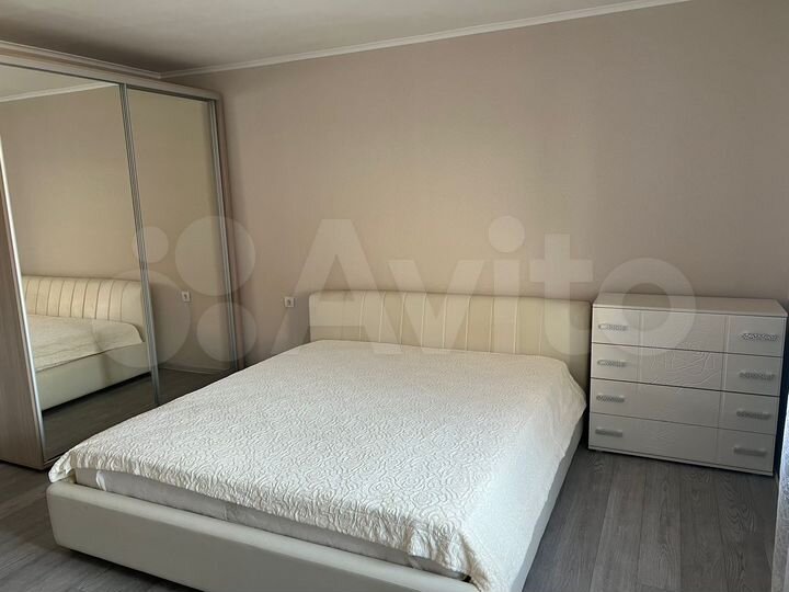 2-к. квартира, 70 м², 2/2 эт.