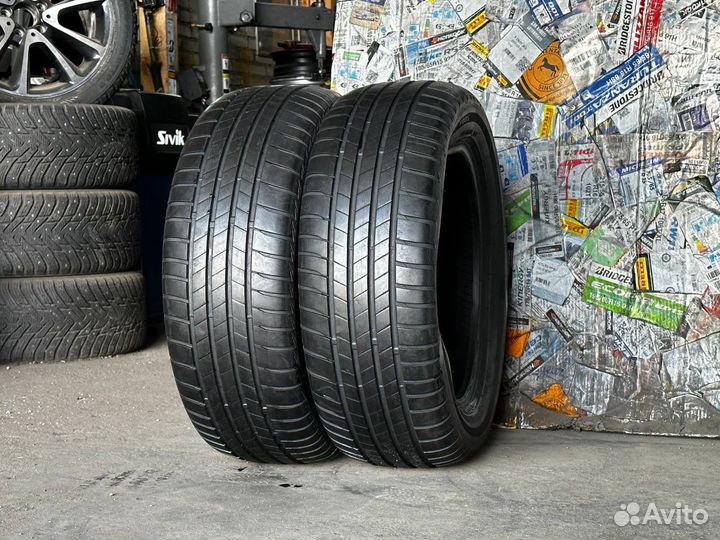 Bridgestone Turanza T005 215/55 R17