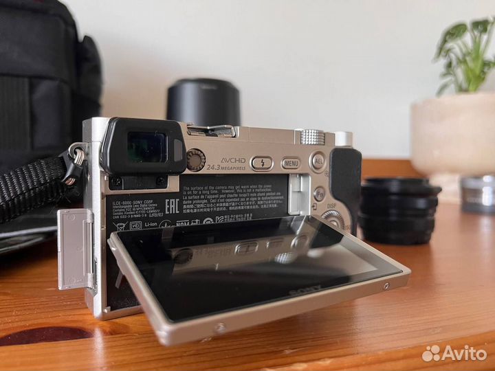 Sony a6000 (пробег 7.5 тысяч)