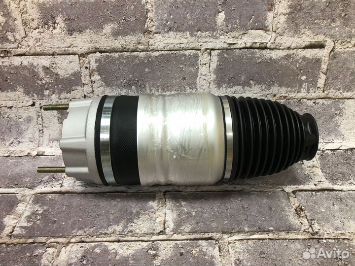 Пневмобаллон передний VW Touareg 2 NF/Porsche 958