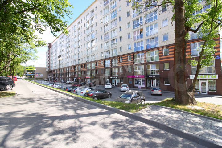 2-к. квартира, 63 м², 8/9 эт.