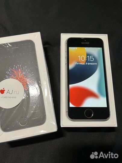 iPhone SE (2016), 32 гб