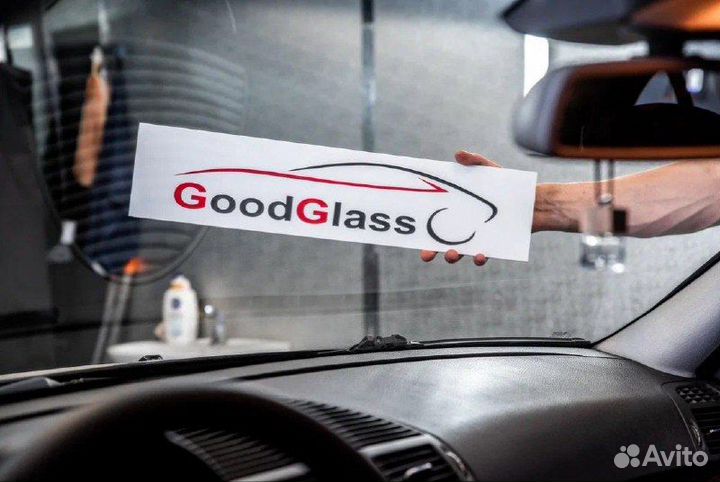 Лобовое стекло/ Замена лобового стекла