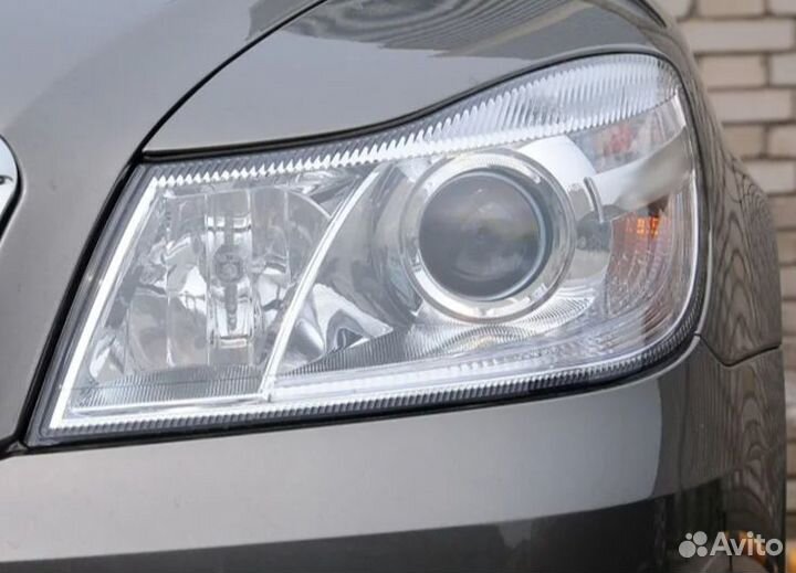 Стекла фар Skoda Octavia A5 рест 2008-2013