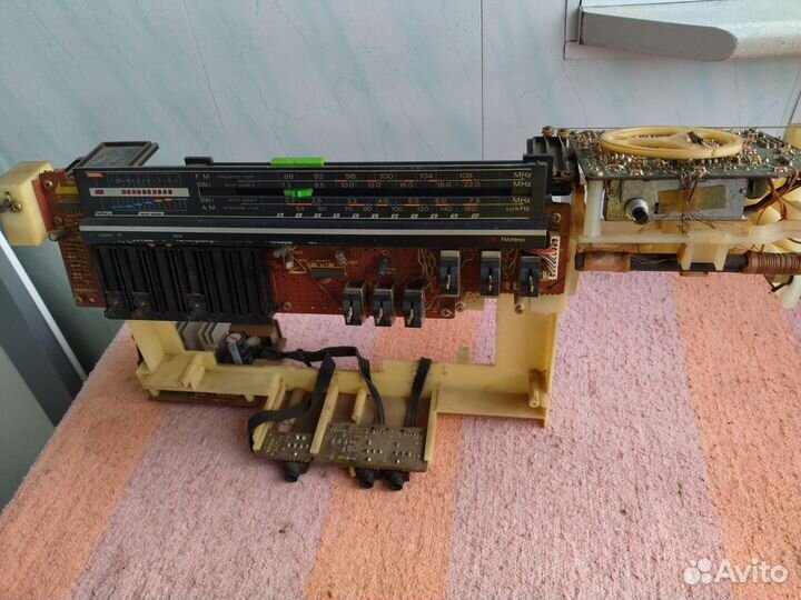 Магнитола Sharp gf -565 в разбор