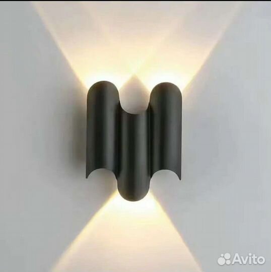 Светильник настенный новый