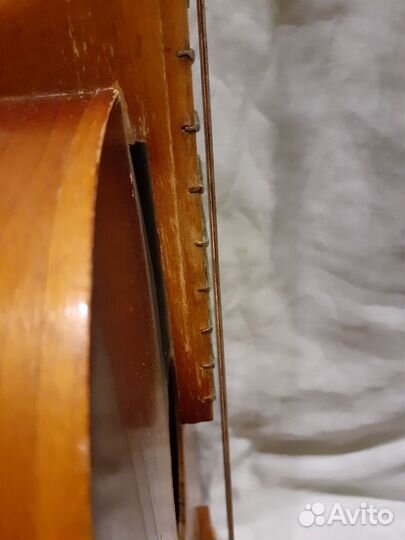 Акустическая гитара