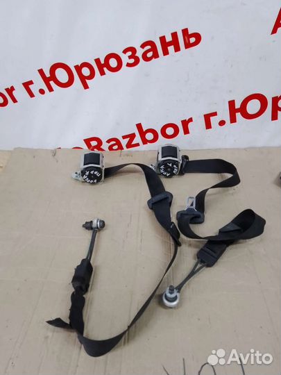 Передние ремни безопасности Opel Corsa D